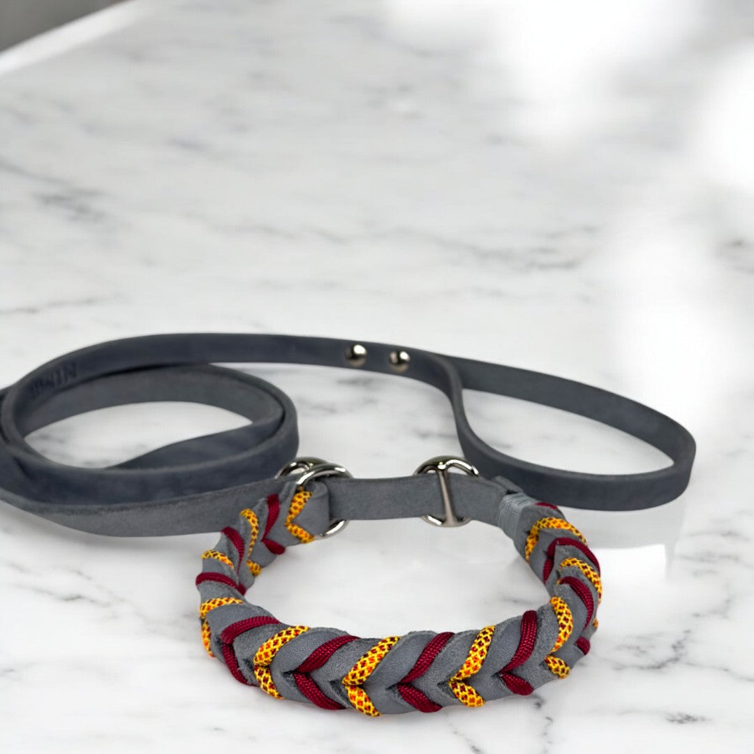 Guinzaglio Retriever in Cuoio Nabuk Grigio Scuro – Robusto, Elegante e Confortevole per Cani di Tutte le Taglie