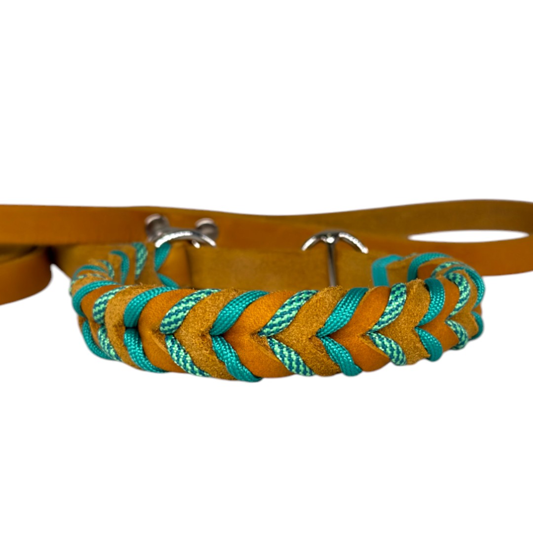 Guinzaglio Retriever in Cuoio Nabuk Caramello – Robusto, Elegante e Confortevole per Cani di Tutte le Taglie