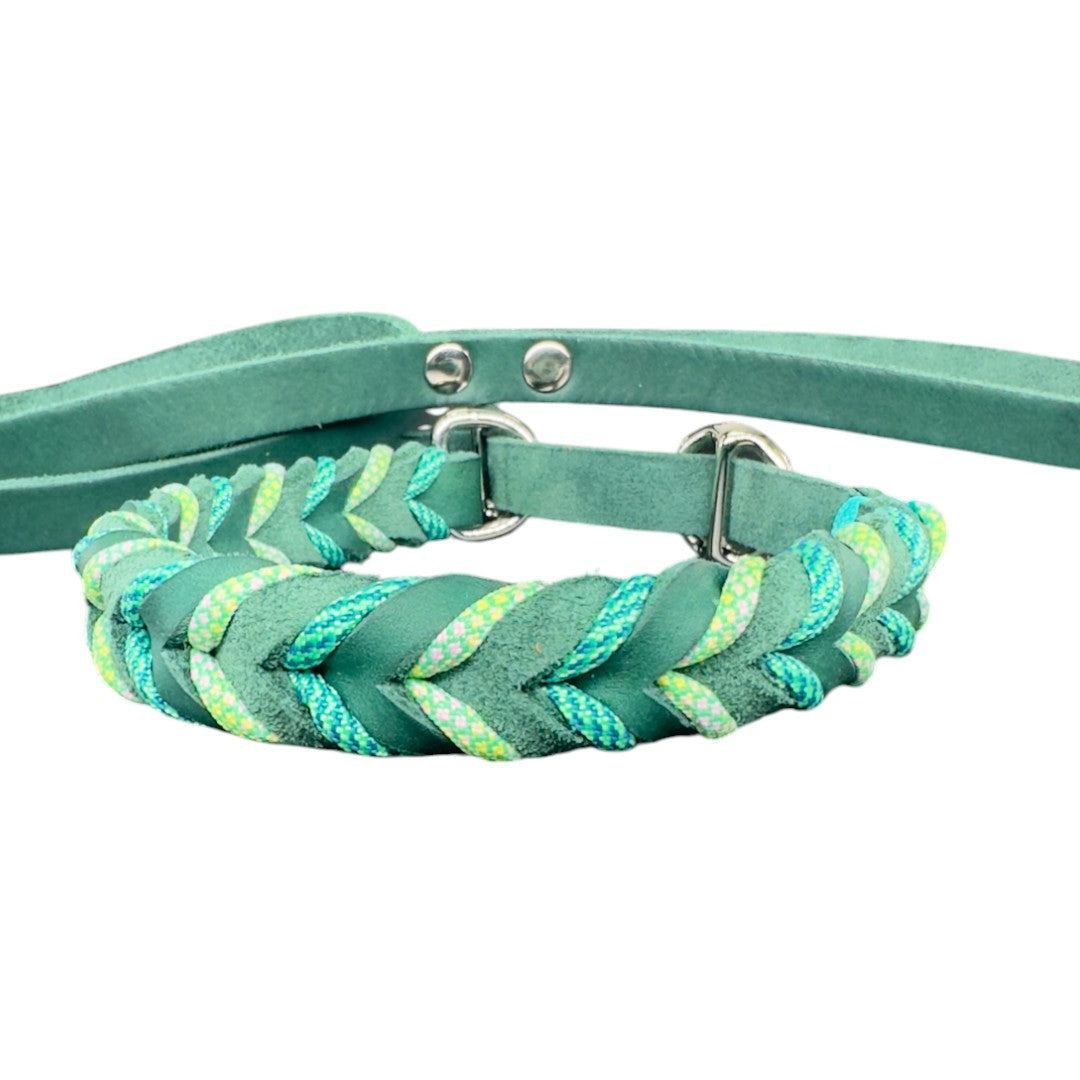 Guinzaglio Retriever in Cuoio Nabuk Verde – Robusto, Elegante e Confortevole per Cani di Tutte le Taglie