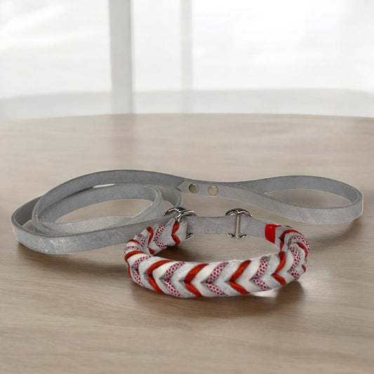 Guinzaglio Retriever in Cuoio Nabuk Marrone – Robusto, Elegante e Confortevole per Cani di Tutte le Taglie